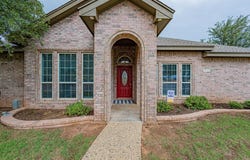4821 Woodhollow Dr, Midland, TX 79707
