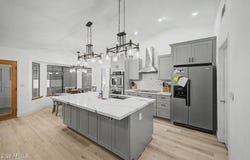 5441 E FLOWER Avenue, Mesa, AZ 85206