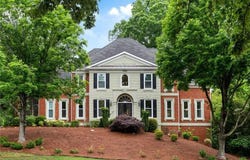 790 Thornberry Drive, Alpharetta, GA 30022