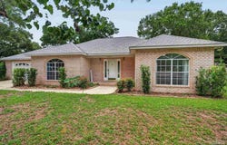 5605 Richmond Ct, Pace, FL 32571