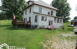 41711 280th Avenue, Russell, IA 50238