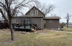 237 S Paul Street, Appleton, MN 56208
