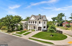 26 S PARK Drive, ARLINGTON, VA 22204