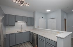 801 N Mclean Boulevard, Elgin, IL 60123