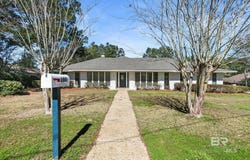 100 Dewitt Circle, Daphne, AL 36526