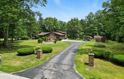 11355 N E 580, DeMotte, IN 46310