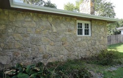 1621 Suncrest Dr, McPherson, KS 67460