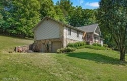 456 County Road 135, Riceville, TN 37370
