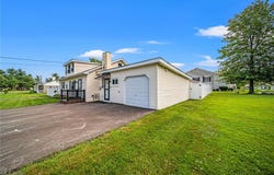 2716 Russell Road, Ashtabula, OH 44004