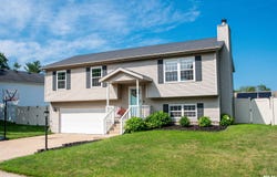 10311 N CHURCHILL Drive, Peoria, IL 61615