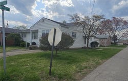 3509 11th Avenue, Vienna, WV 26105