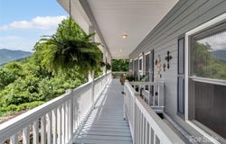 28 Mountain Breeze Drive, Maggie Valley, NC 28751