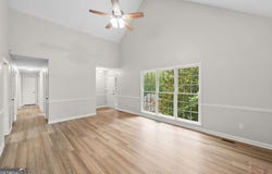 370 Presidential, Dallas, GA 30157