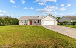 425 Dion Drive, Hubert, NC 28539