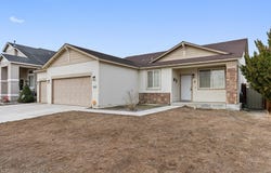 1616 Laverder Drive, Fernley, NV 89408