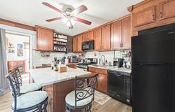 6 Franklin Pl, Brigantine, NJ 08203