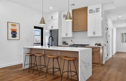 14 Hamlet, Somerville, MA 02143