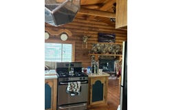 206 High St, Mitchell, OR 97750