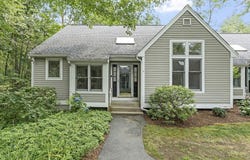 32 Brewster Ln, Acton, MA 01720