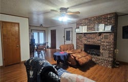 611 Academy ST, Paris, AR 72855