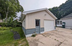 614 Manistique, Manistique, MI 49854