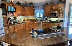 12702 Crestview Lane, Trenton, IL 62293