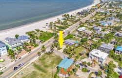 103-105 Hercules Drive, Fort Myers Beach, FL 33931