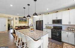 124 LENORE, WINCHESTER, VA 22602