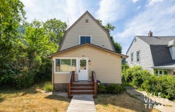135 Houseman Avenue NE, Grand Rapids, MI 49503