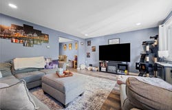 260-262 Evaline St, Penn Hills, PA 15235