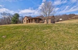 16900 Thompson Ridge Road, Laurelville, OH 43135