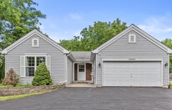 W140n8098 Lilly Rd, Menomonee Falls, WI 53051