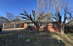Pocahontas, AR 72455