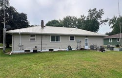 537 E Ronning Avenue, Appleton, MN 56208
