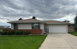 794 Eastview Dr, Wayne, NE 68787