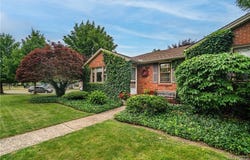 12 Henley Road, Buffalo, NY 14216