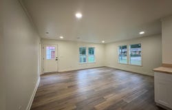 215  Pearl Street, Winona, MS 38967