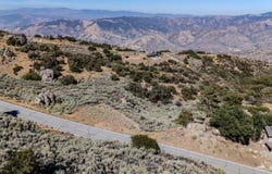 25200 Jacaranda Drive, Tehachapi, CA 93561