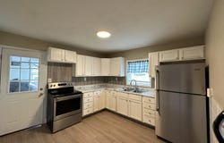 353 Lincoln AVE, Marshall, MO 65340