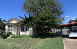 928 S 2nd Street, Chickasha, OK 73018