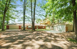 50180 County Road 384, Grand Junction, MI 49056