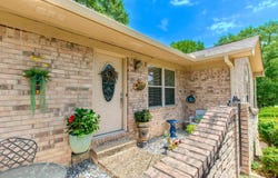7014 Red Oak Drive, Benton, AR 72019