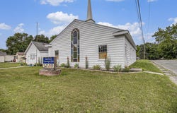 814 E Coffren Avenue, Greenville, MI 48838