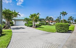 1286 Par View Drive, Sanibel, FL 33957
