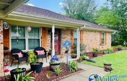 3002 Cotton Place SW, Decatur, AL 35603