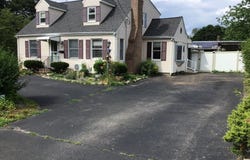 17 Arthur St, Rockland, MA 02370