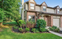 135 GREENSWARD LANE, CHERRY HILL, NJ 08002