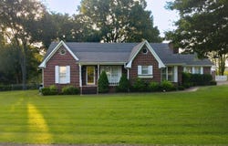 99 Bunny Lane, Martin, TN 38237