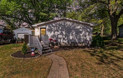 811 N Lavinia Street, Ludington, MI 49431