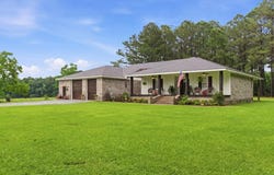 164 Walter Lott Rd, Seminary, MS 39479